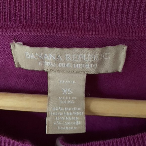 Banana Republic Pink cardigan with cute velvet detail - Picture 4 of 6